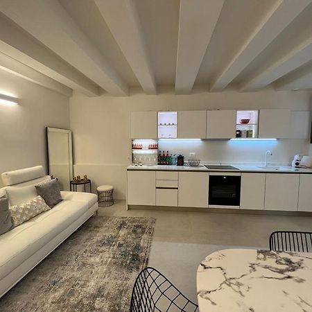 Appartement Immobiliare Nk Palazzo Bonvicini à Venise Extérieur photo