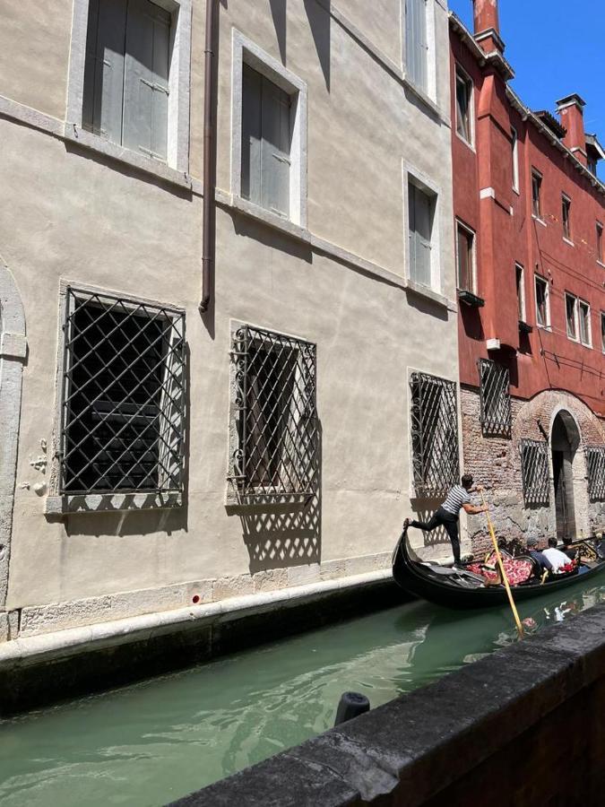 Appartement Immobiliare Nk Palazzo Bonvicini à Venise Extérieur photo