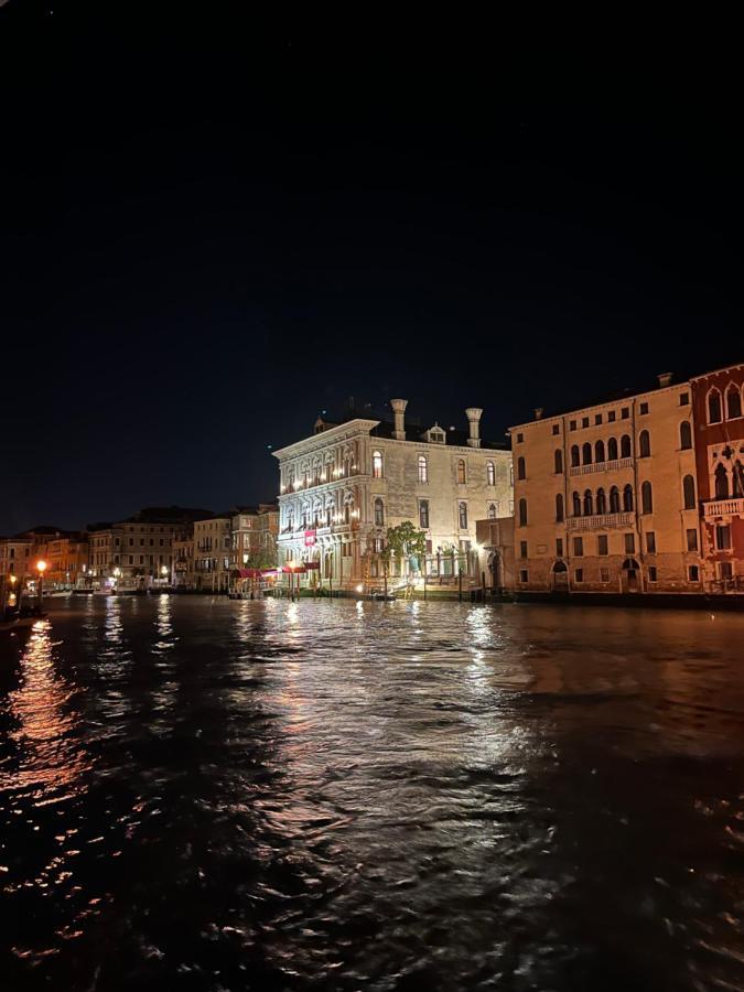Appartement Immobiliare Nk Palazzo Bonvicini à Venise Extérieur photo